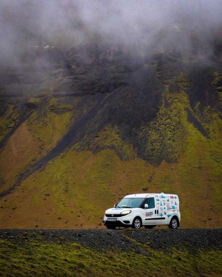 Rent Campervans Keflavík Buitenkant foto