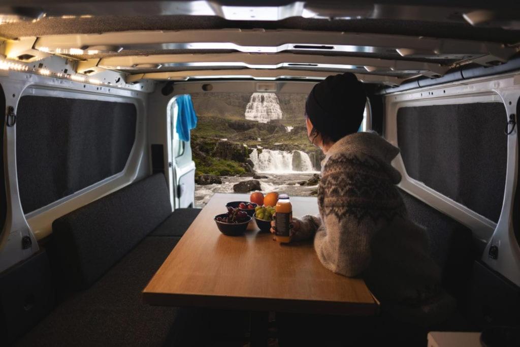 Rent Campervans Keflavík Buitenkant foto