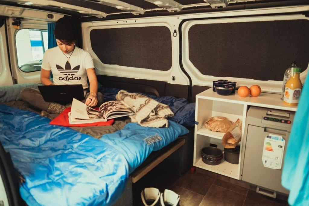 Rent Campervans Keflavík Buitenkant foto